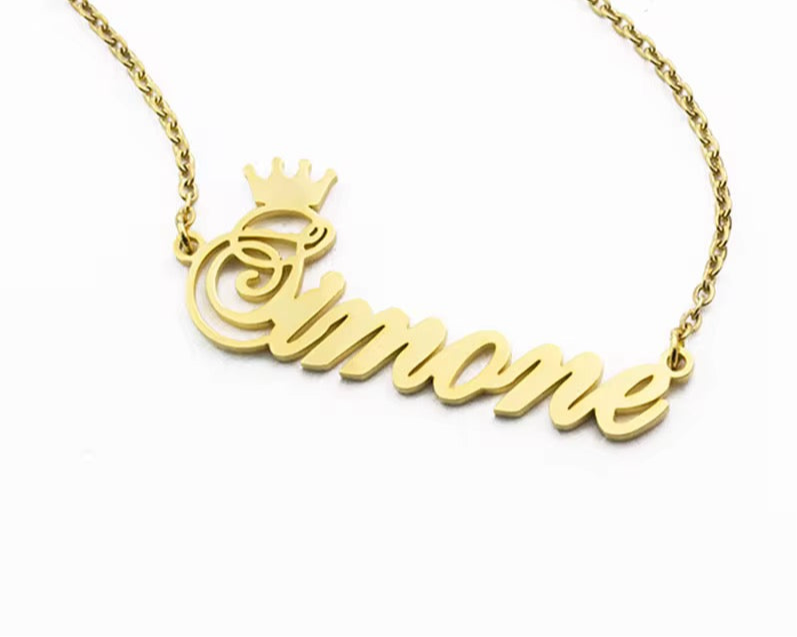 Thick custom name necklace with crown