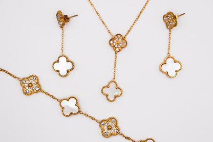 White Clover sets (limited in stock ‼️) (without bracelet)