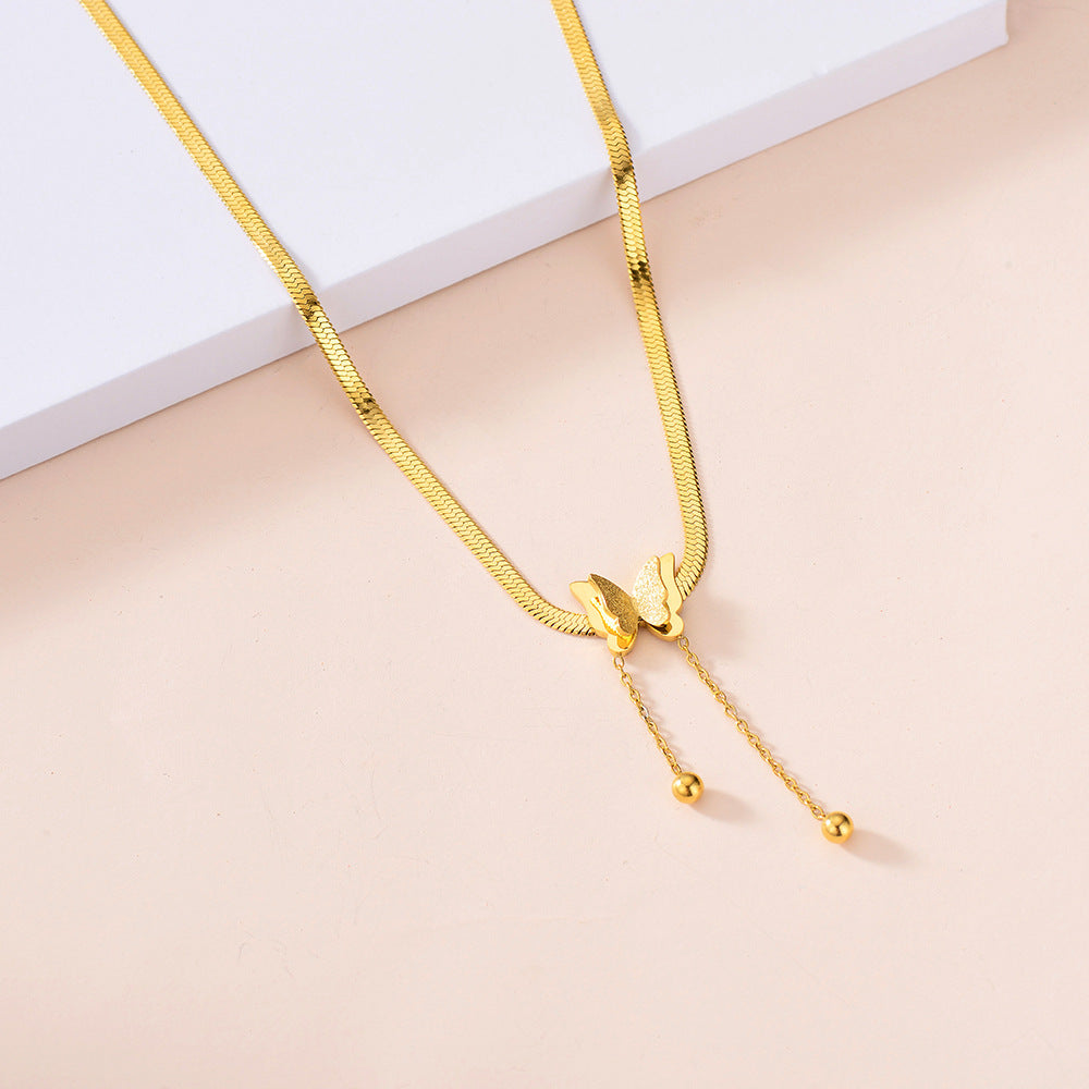 Butterfly chain necklace 18k gold plated