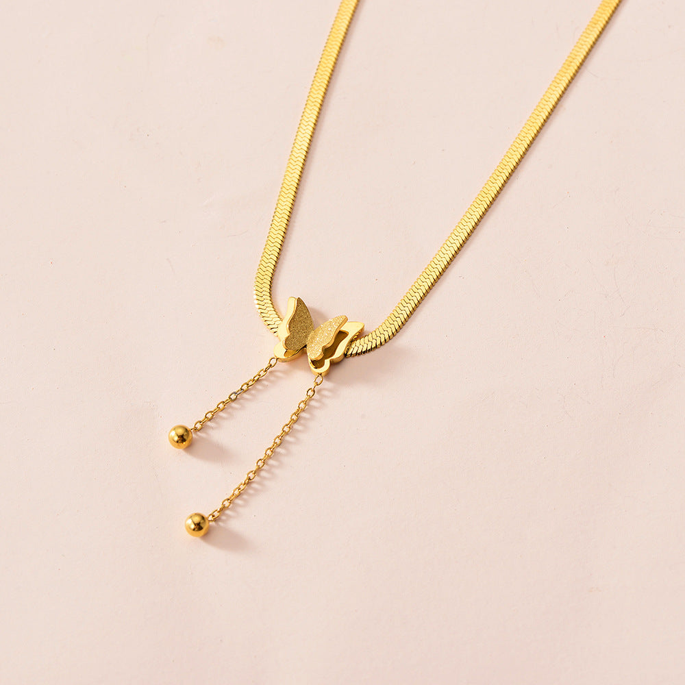 Butterfly chain necklace 18k gold plated